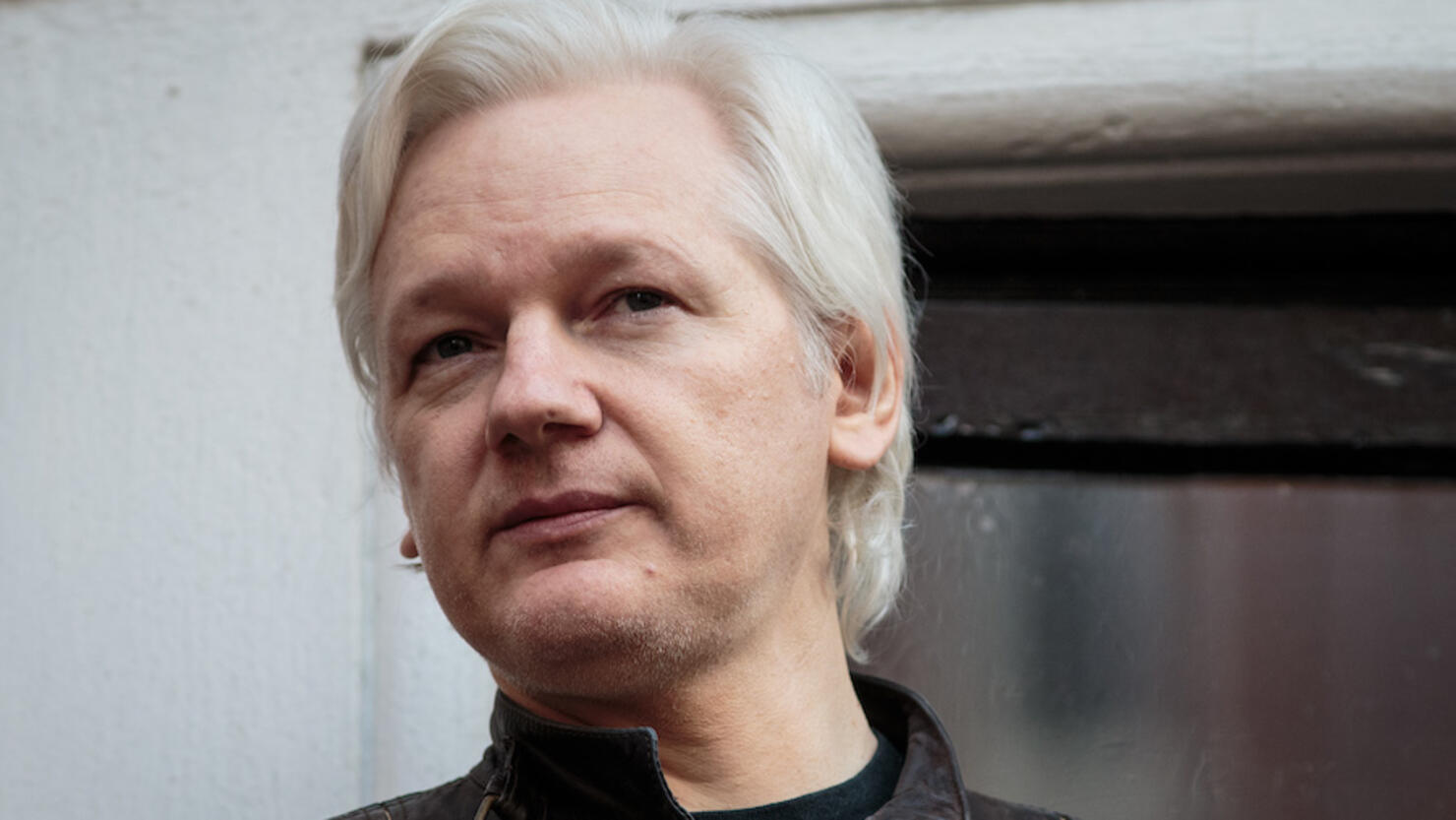 Sweden Announce That They Are Dropping Rape Charges Against Julian Assange