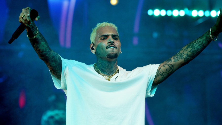 Chris Brown Says Collaborating With This Artist Is On His Bucket List