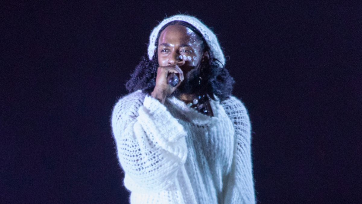 Watch Kendrick Lamar Perform at Louis Vuitton's Paris Fashion Week Showcase