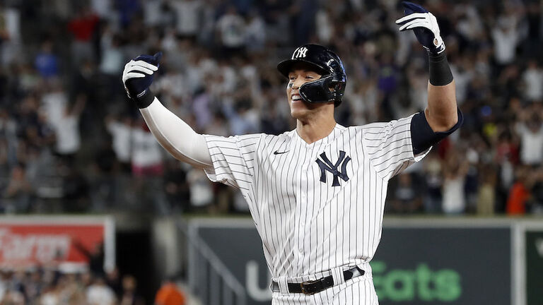 Houston Astros v New York Yankees