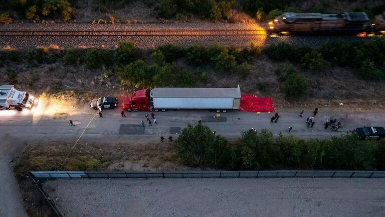 At Least 40 Migrants Found Dead In Truck In San Antonio
