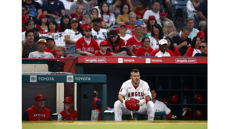 Chicago White Sox v Los Angeles Angels