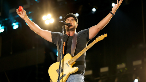 Here's How Luke Bryan Spends The Fourth Of July