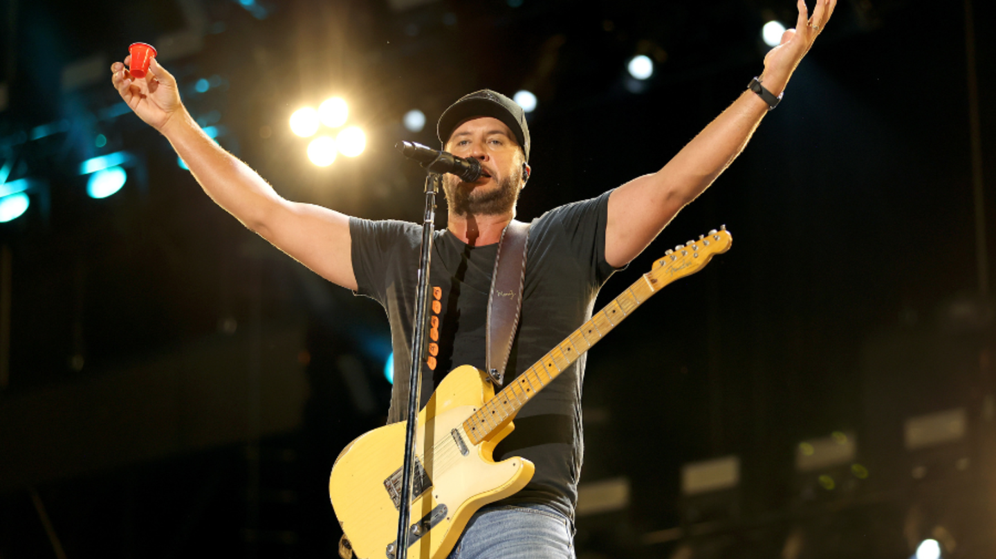Here's How Luke Bryan Spends The Fourth Of July