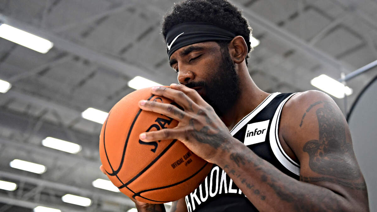 Three Teams Not Named the Lakers the Nets Should Trade Kyrie Irving To