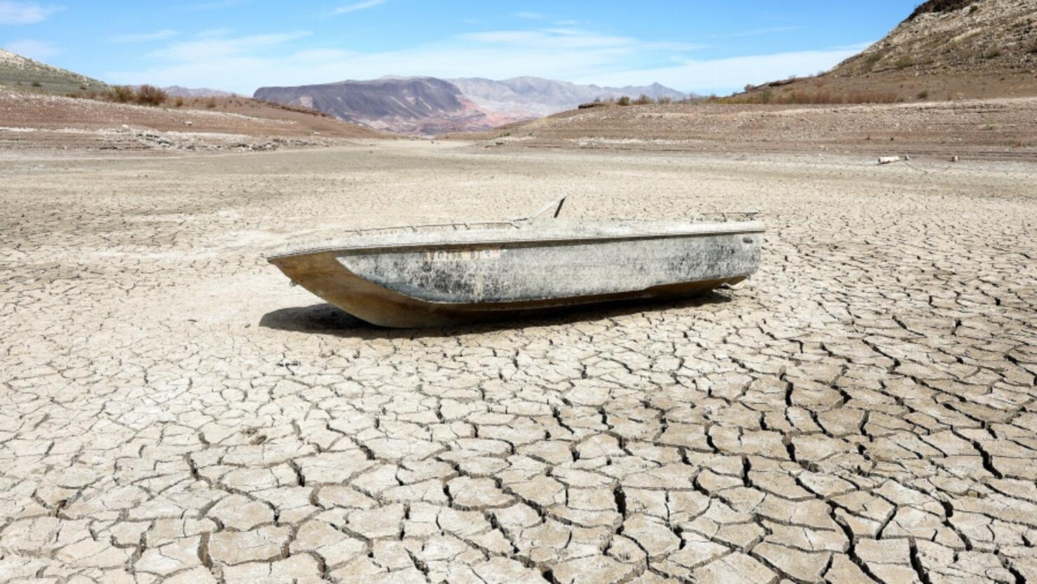 Dwindling Lake Mead Reveals 'Boat Graveyard' | iHeart