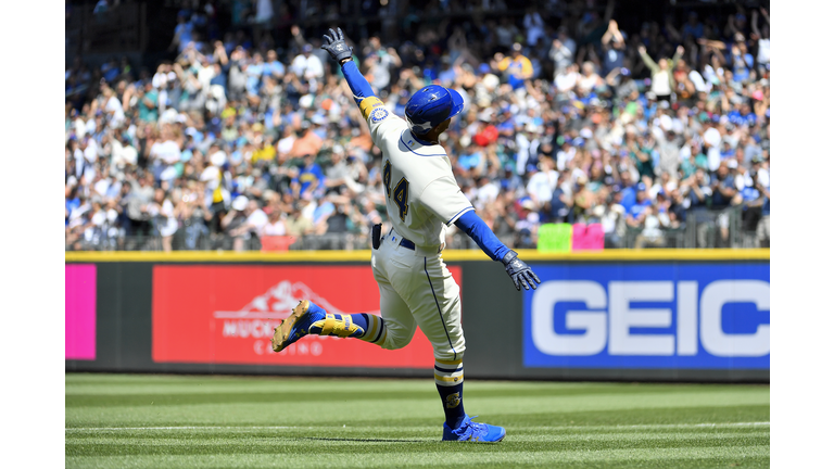 Toronto Blue Jays v Seattle Mariners