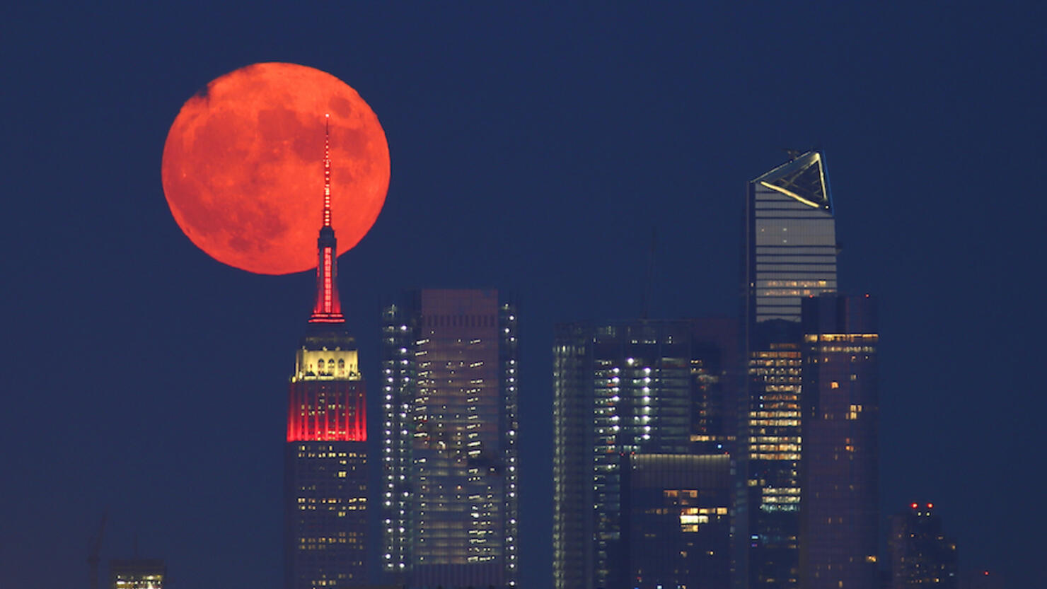 Biggest Supermoon Of The Year Will Be Visible Here's When To See It