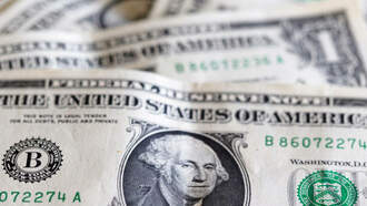 Man robs strip club, takes $22K in $1 bills from safe