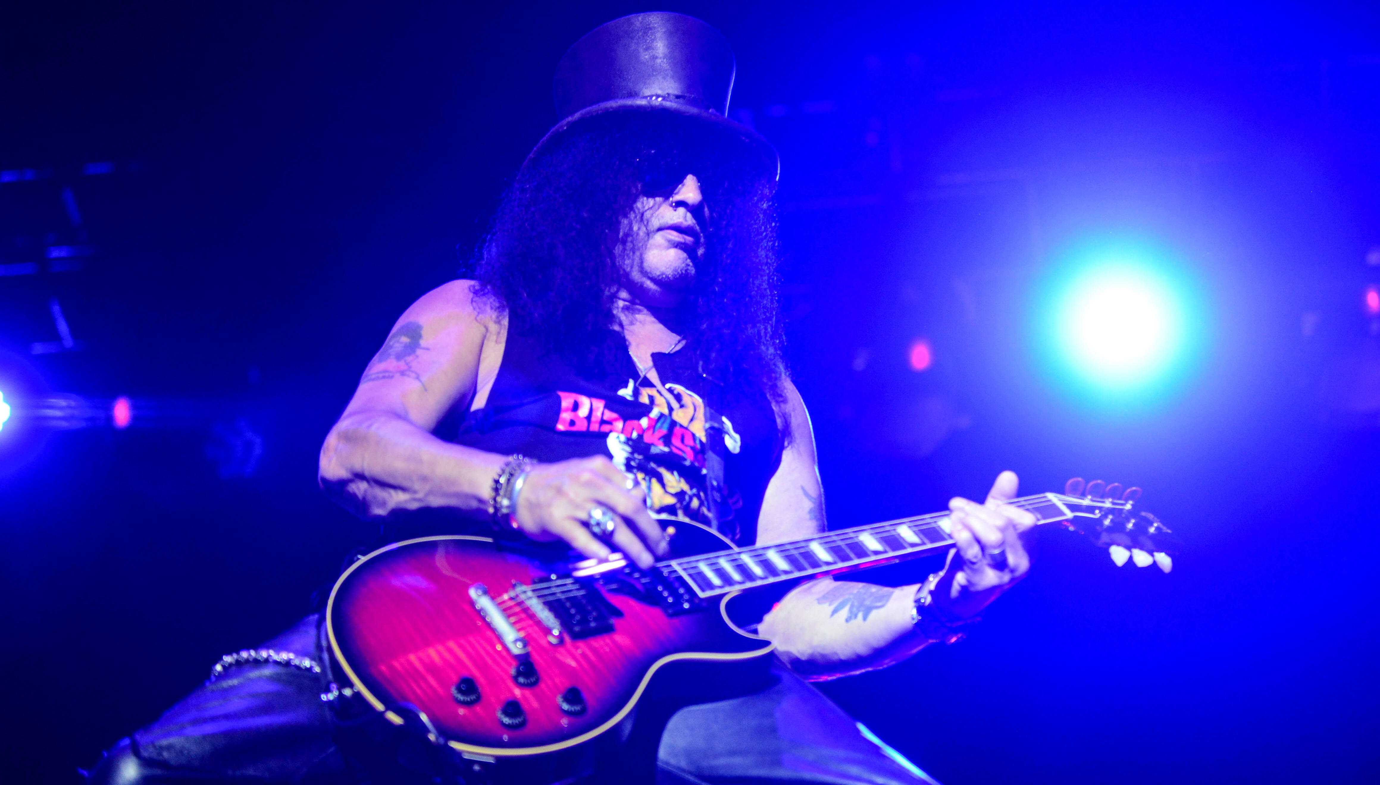 Slash Unsure Whether He Owns A Copy Of Massive Guns N' Roses Album iHeart