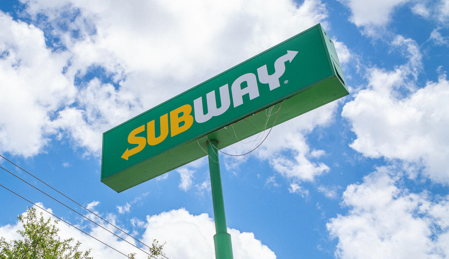 Fast Food Chain Subway Closed Over 1000 U.S. Stores In 2021