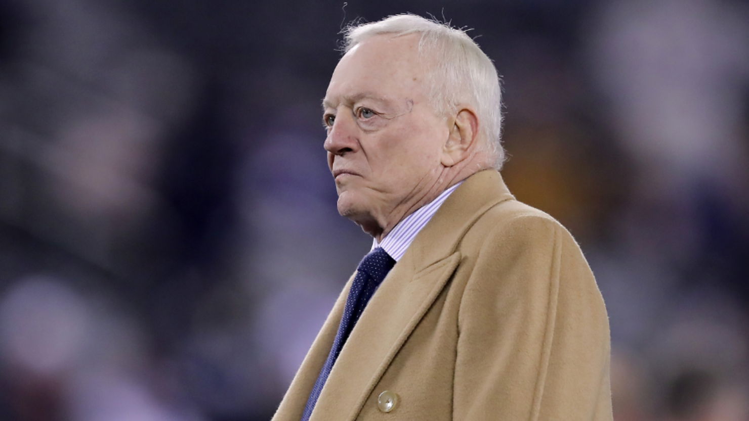 Jerry Jones: Dallas Cowboys owner apologizes for using derogatory term for  little people