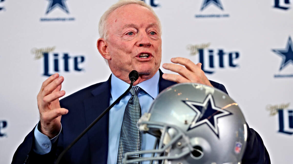 Jerry Jones: Cowboys still undecided on play-caller, offensive job titles -  NBC Sports