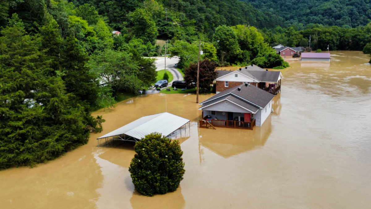 At Least 35 Dead In Kentucky Flooding As Hundreds Remain Unaccounted For  BIN: Black 