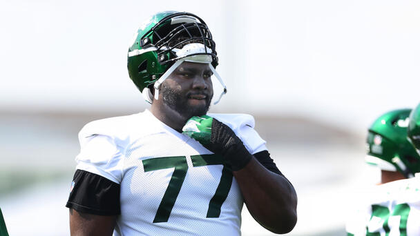 Jets Lineman Mekhi Becton Likely Out For Season