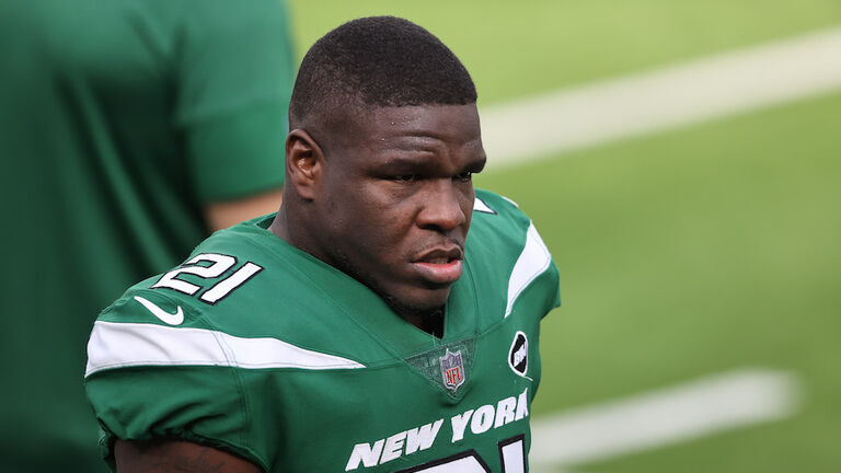 New York Jets v Los Angeles Rams