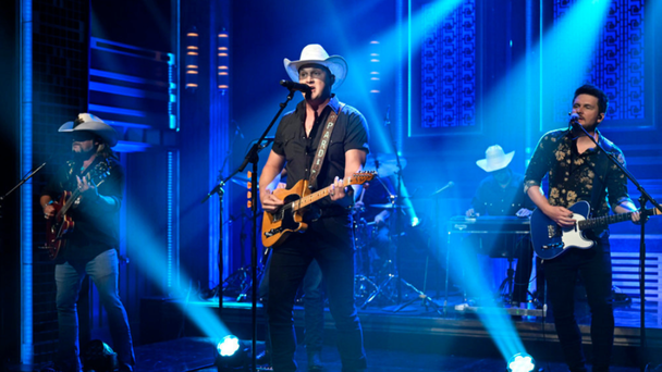 Jon Pardi Performs Party Anthem As Full Project Debut Approaches