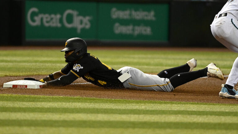 Pittsburgh Pirates v Arizona Diamondbacks