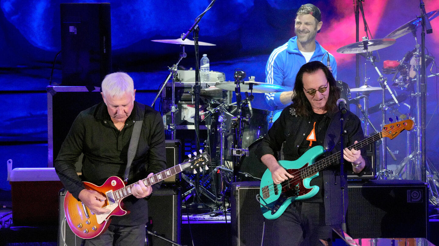 Watch Geddy Lee, Alex Lifeson Reunite At Red Rocks For 'South Park' Concert