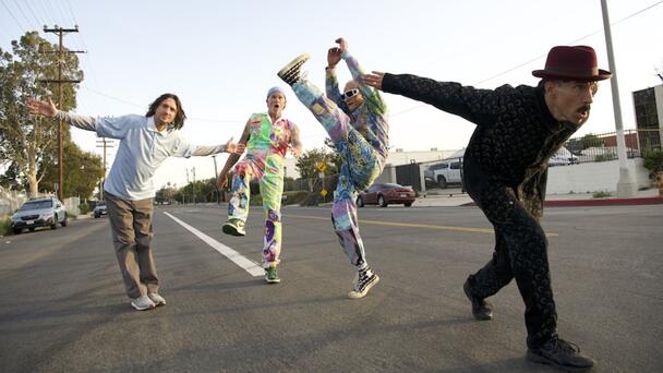 Red Hot Chili Peppers Let Fans Know When To Expect New Single