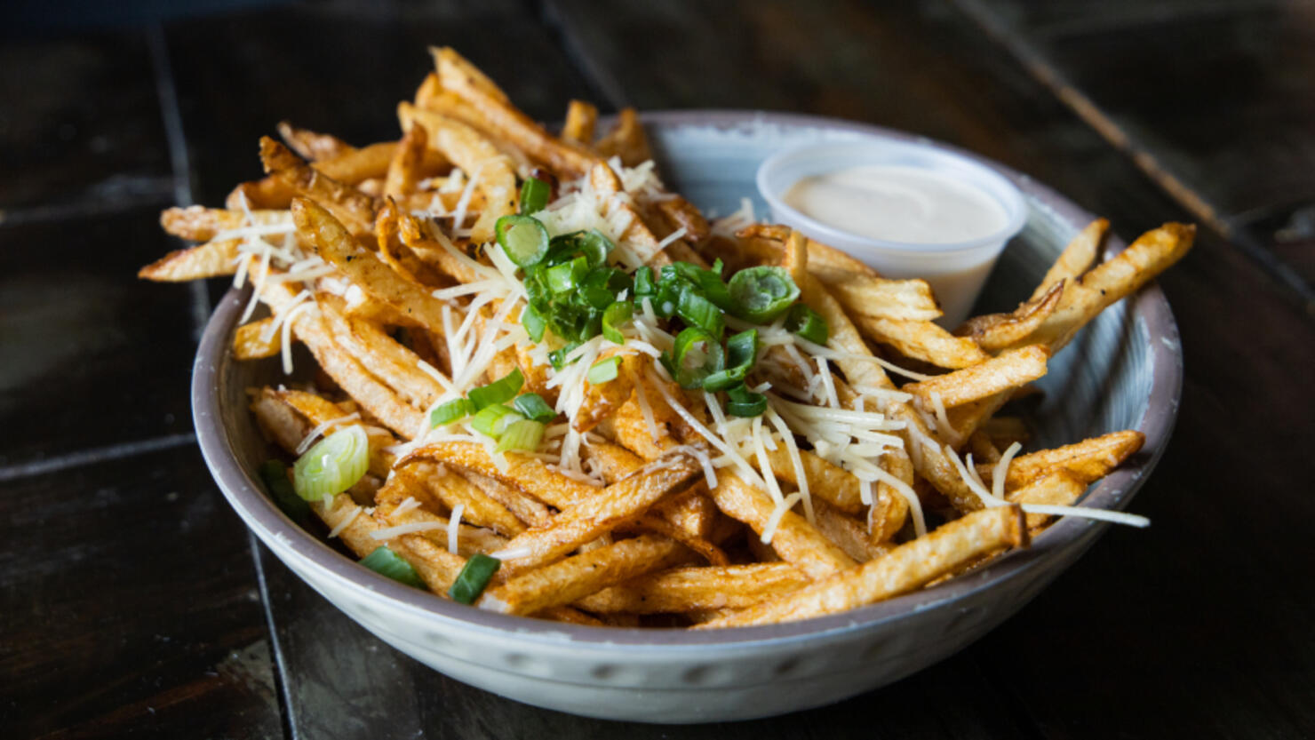 Viral video leaves fans baffled over purse filled with french fries -  Dexerto