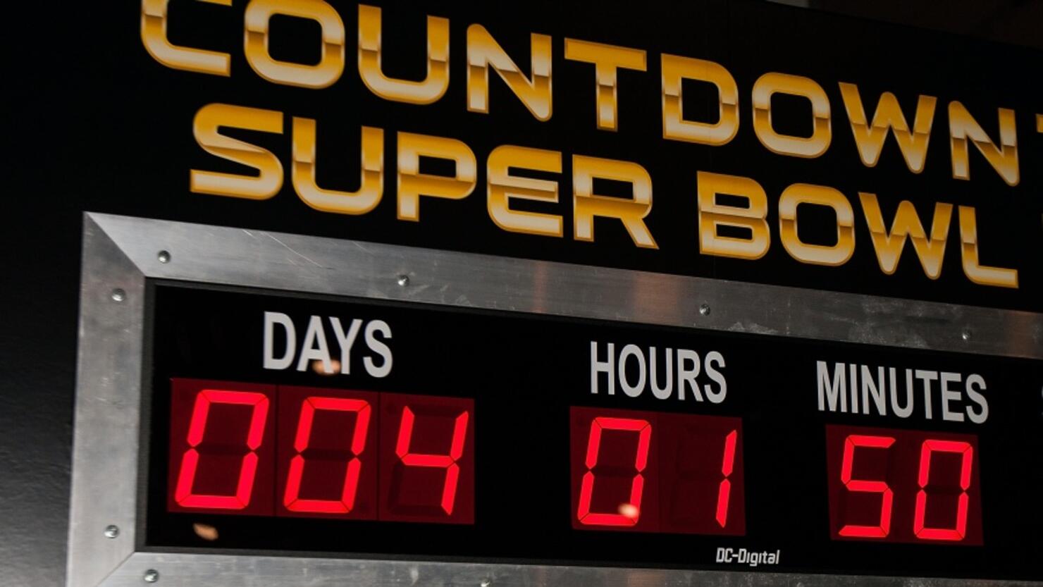 Super Bowl Countdown Clock Unveiled At Phoenix Sky Harbor Airport iHeart