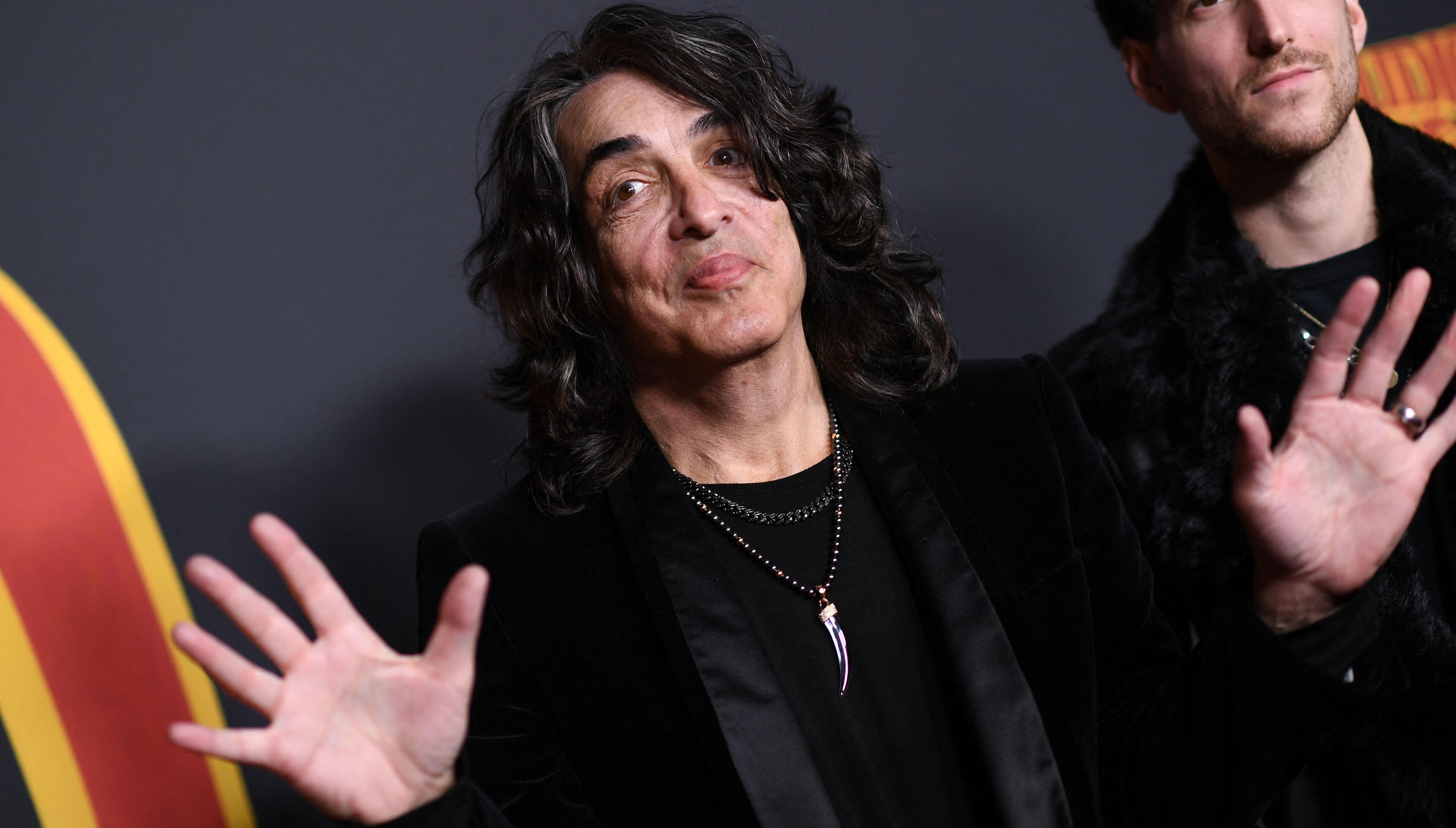 Paul Stanley Won't 'Compete With The Past' By Writing New KISS Music ...