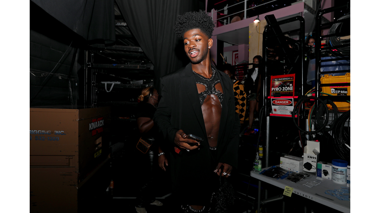 2022 MTV VMAs – Backstage