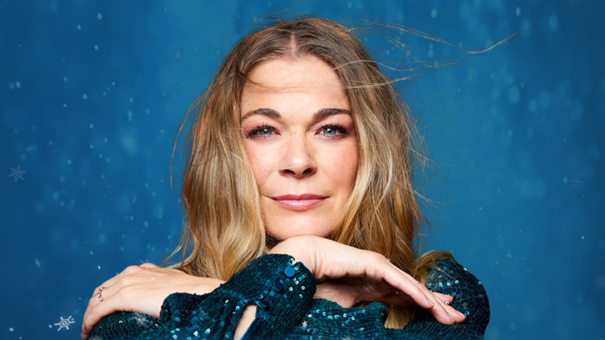 LeAnn Rimes Unveils Nationwide 'JOY The Holiday Tour' Dates Flipboard