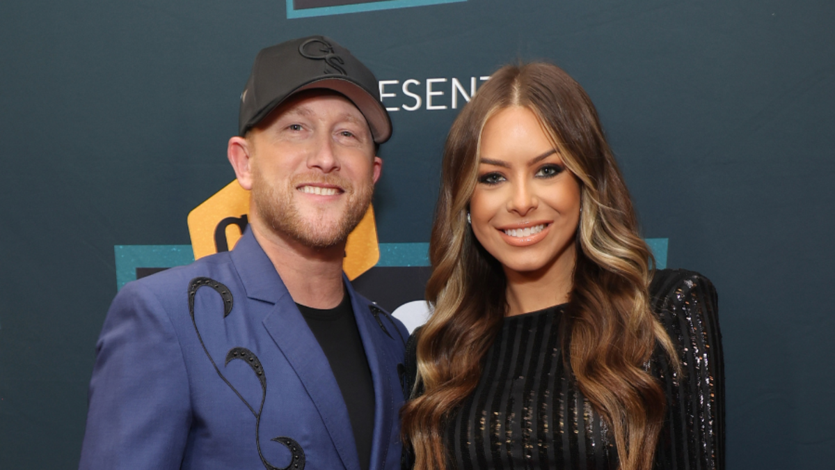 Cole Swindell Promises Girlfriend 'Best Year Yet' In Sweet Birthday