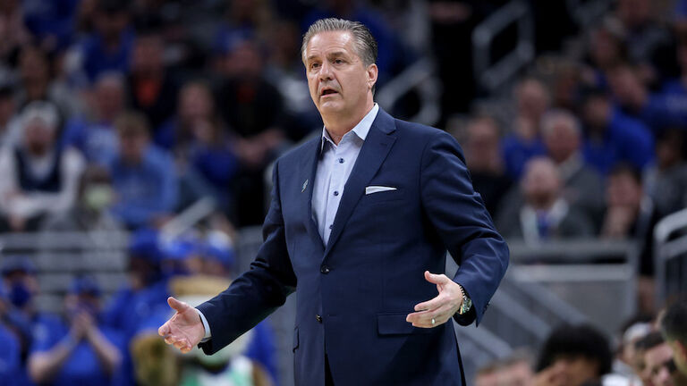 Saint Peter's v Kentucky