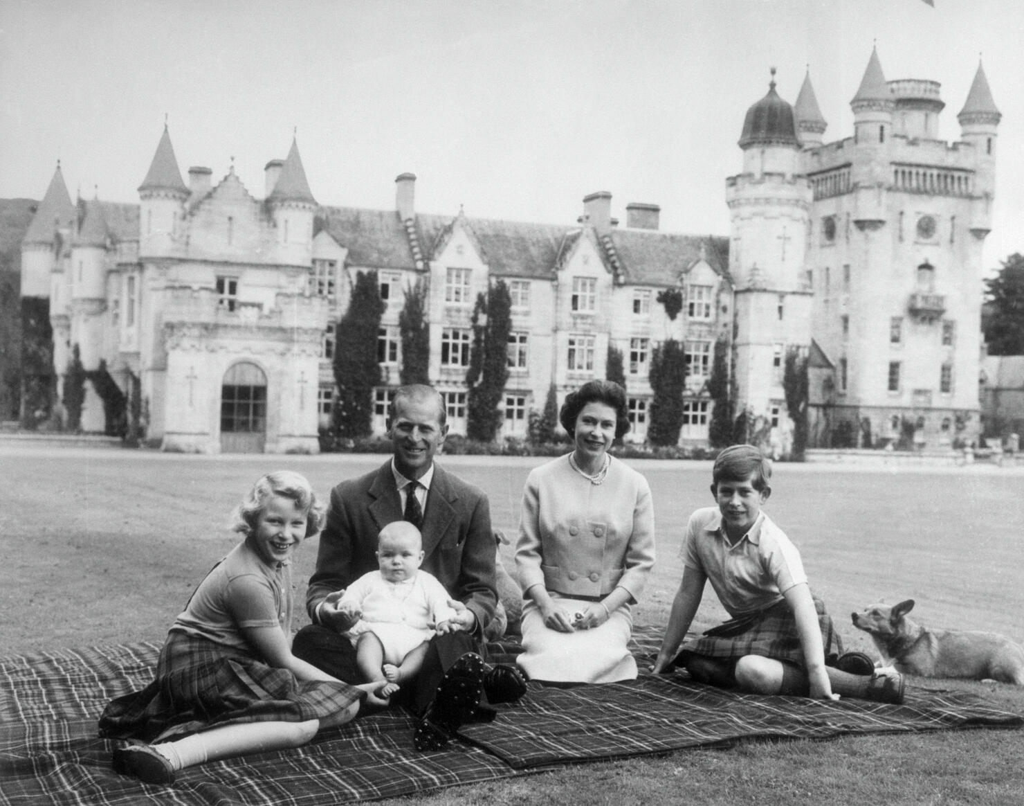 Queen Elizabeth at a Picnic with the Royal Family