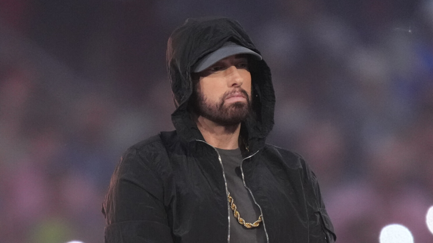 Eminem Reflects On His Recovery After Drug Overdose Nearly Killed Him Iheart 