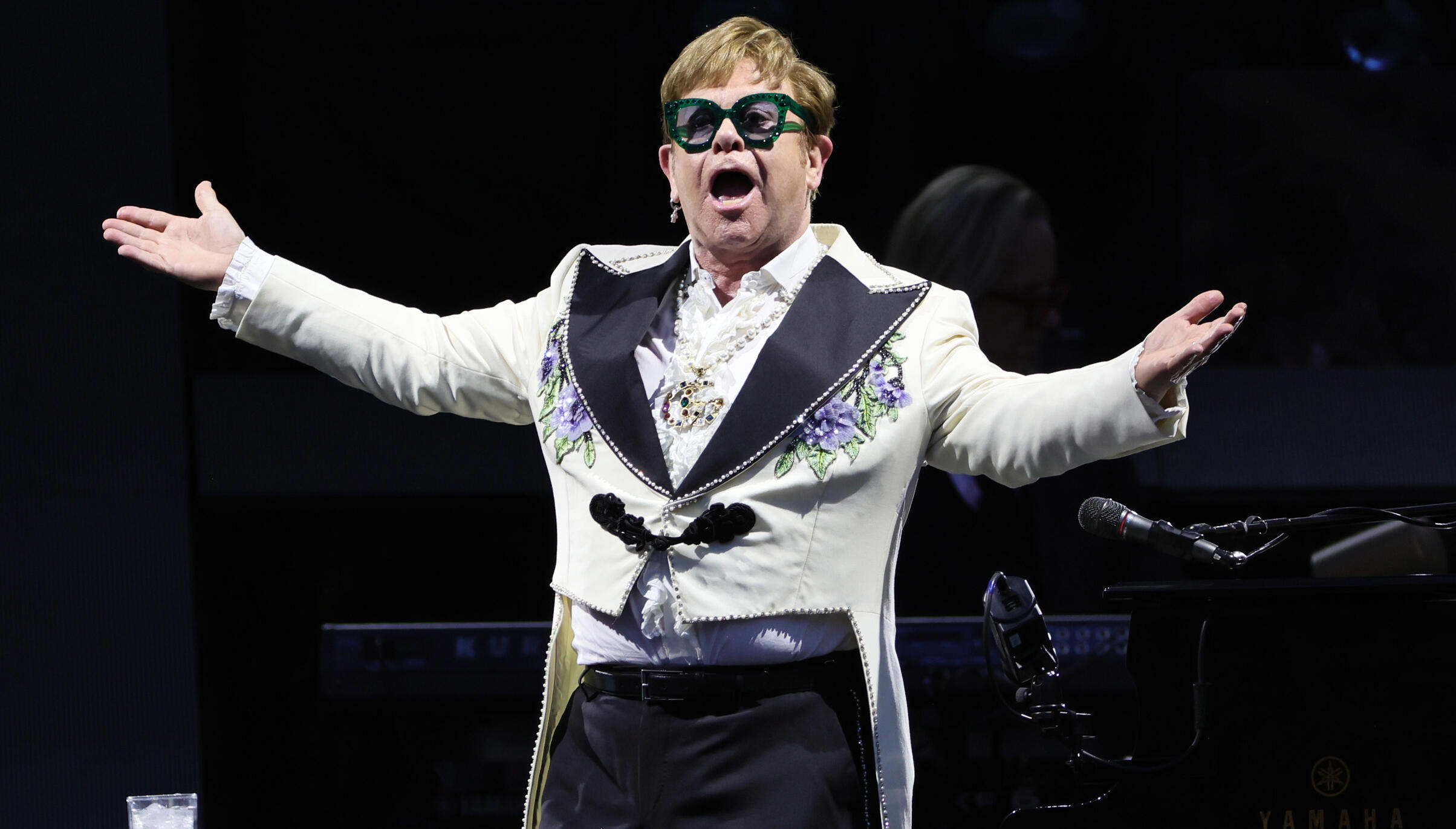 Elton John To Live Stream Final U.S. Concert Of Farewell Tour iHeart
