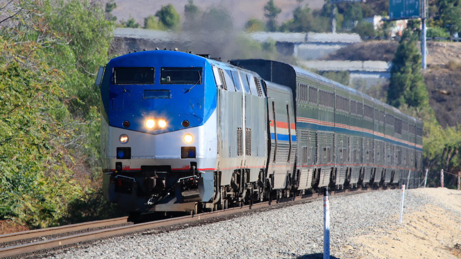Amtrak Coast Starlight (Los Angeles - Seattle) made a technical stop at Moorpark Station