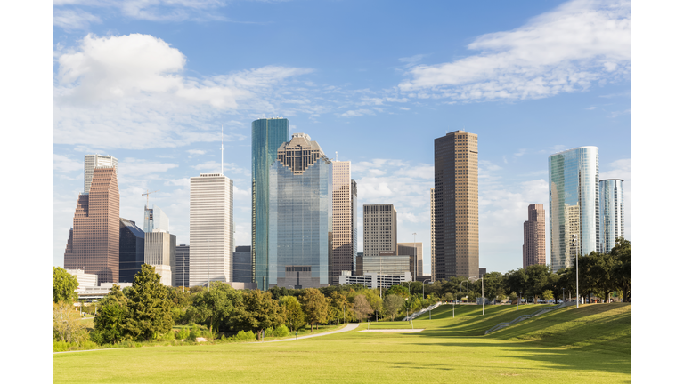 USA, Texas, Houston, Skyline and Eleanor Tinsley Park