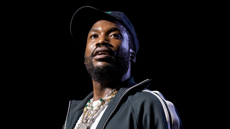 Meek Mill Responds To Ari Fletcher Dating Rumors