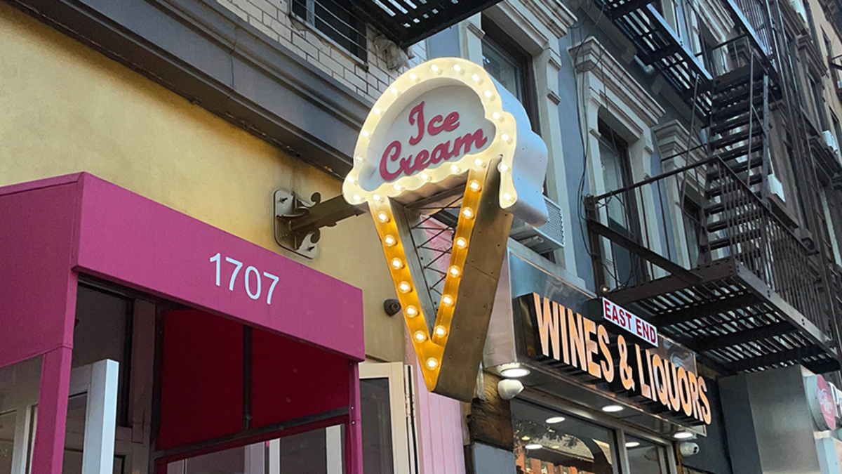 There's a secret cocktail bar behind an ice cream shop on the UES
