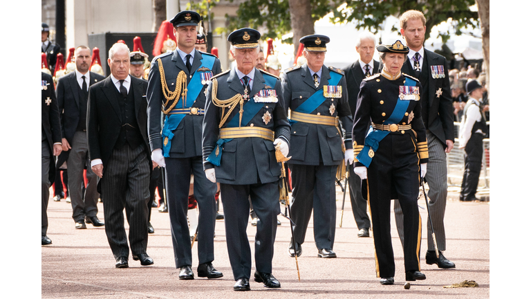 The Coffin Carrying Queen Elizabeth II Is Transferred From Buckingham Palace To The Palace Of Westminster