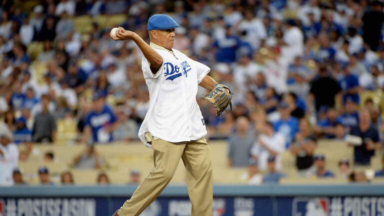 Division Series - St Louis Cardinals v Los Angeles Dodgers - Game Two