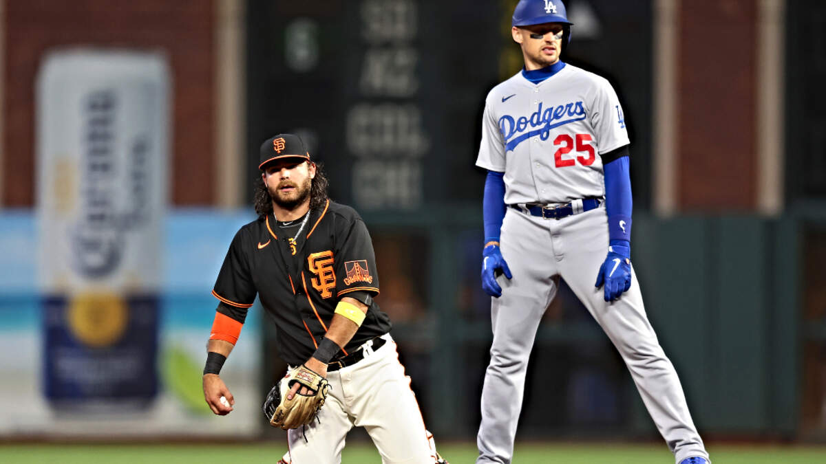 sf giants selling dodgers gear