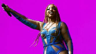 Chlöe Debuts New Single 'For The Night' During iHeartRadio Music Festival