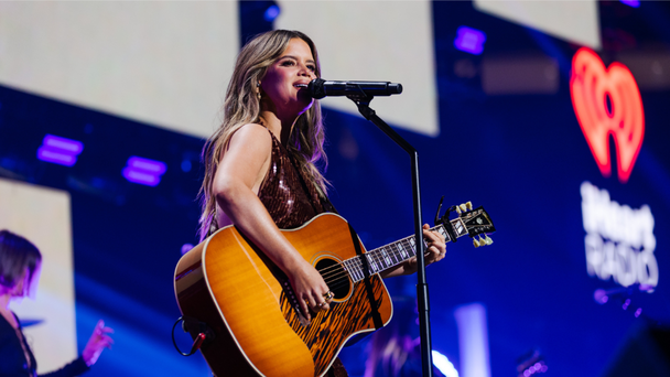 Maren Morris Took The Whole Arena To Church With This Soulful Moment