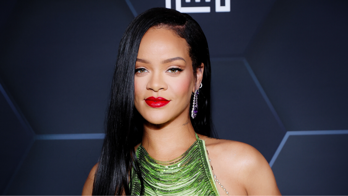 Rihanna plays the hits — and introduces a surprise guest — at the