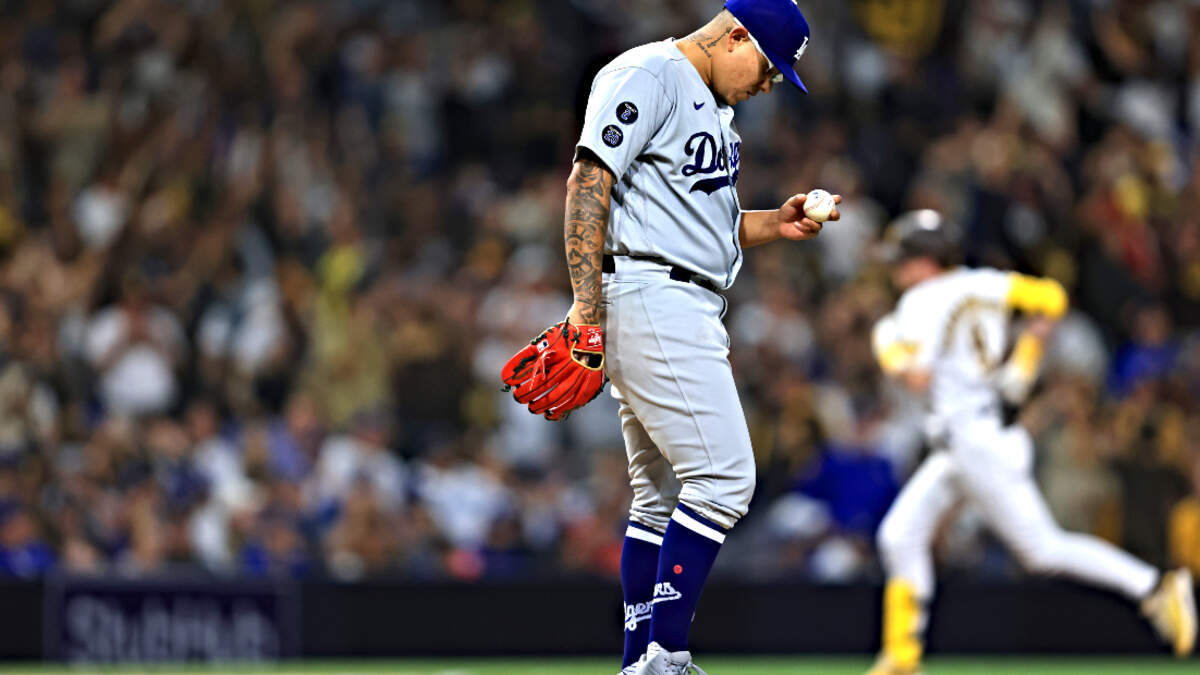 Dodgers' Julio Urías reveals Padres fans taunted him over eye issues