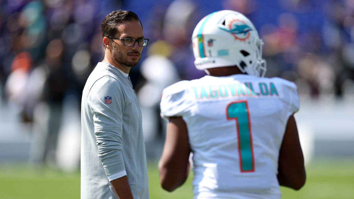 Dolphins' Mike McDaniel defends decision to play Tua Tagovailoa vs