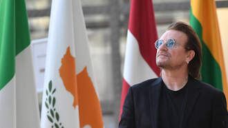 U2's Bono Announces Book Tour With Live Performance