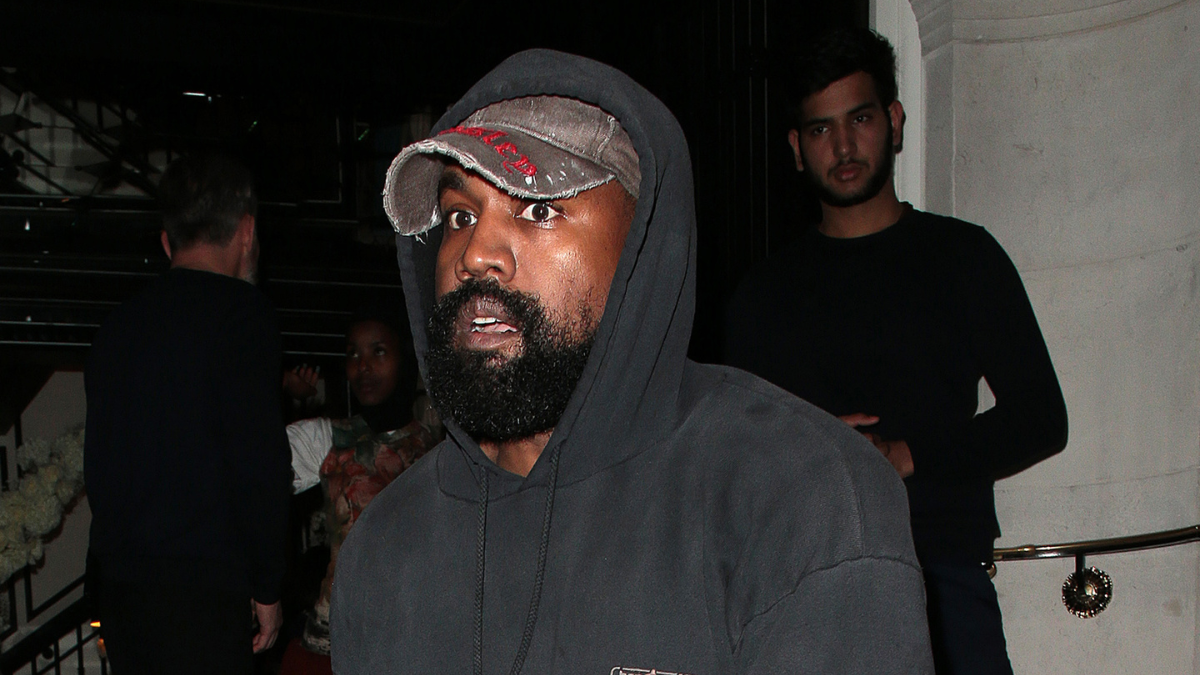 Ye Calls Black Lives Matter A Scam After Wearing 'White Lives Matter ...