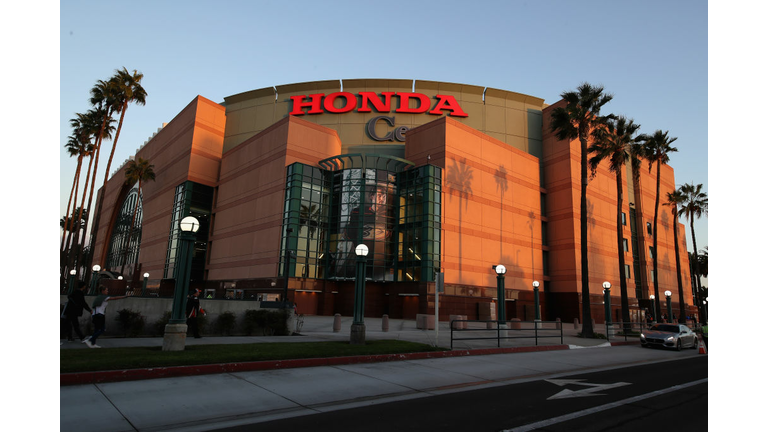 Arizona Coyotes v Anaheim Ducks