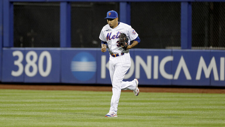 Wild Card Series - San Diego Padres v New York Mets - Game Three